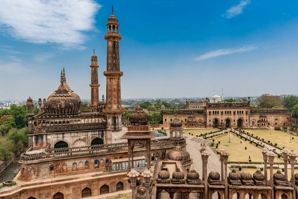 bara imambara asfi mosque lucknow india